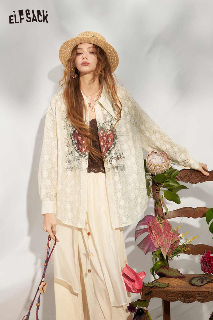 ELFSACK Strawberry Lace Pointed Collar Puff Blouse