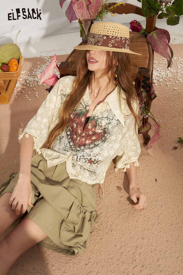 ELFSACK Strawberry Lace Tassel Gothic Cropped Blouse