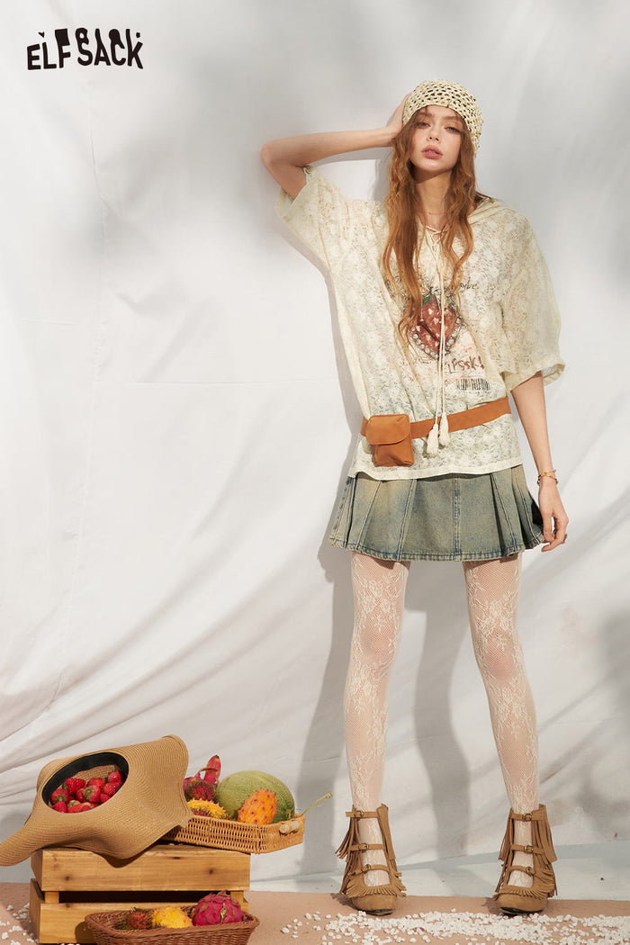 ELFSACK Strawberry Print Lace V-Neck Blouse