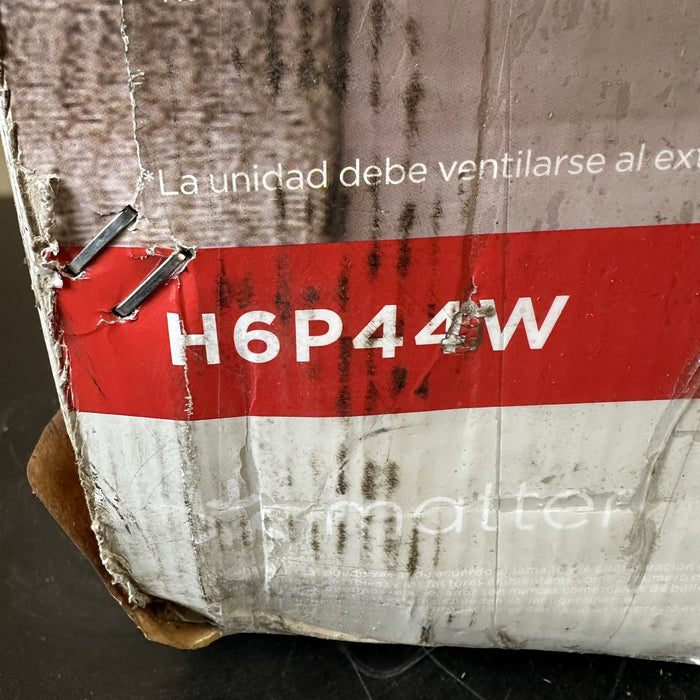 8683549