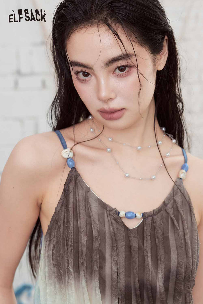 ELFSACK Tie-Dye Pleated Halter Neck Maxi Dress
