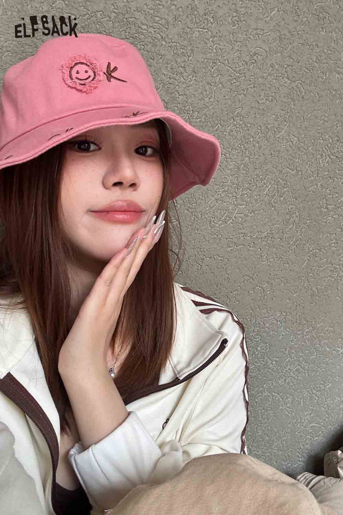 ELFSACK Versatile Sun Protection Fashion Smiley Face Embroidery Fisherman Hat