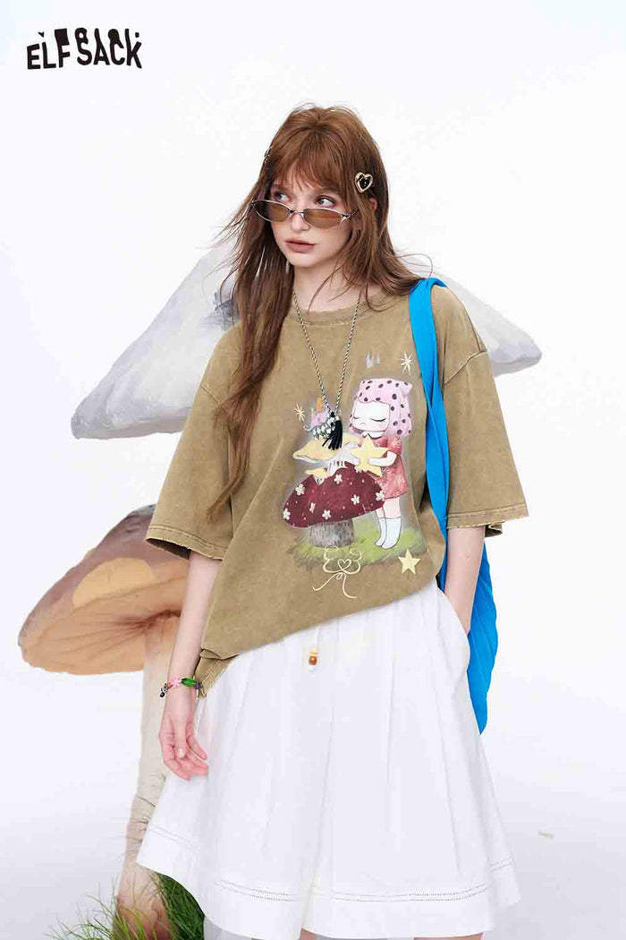ELFSACK Vintage Mushroom Girl Oversized T-Shirt