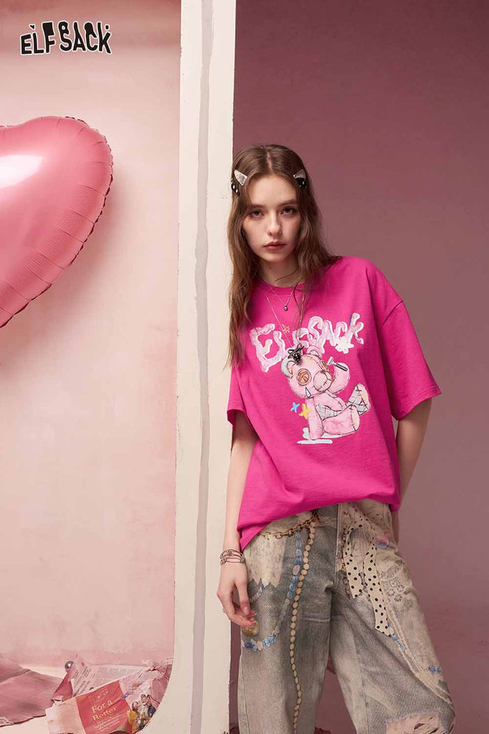 ELFSACK Whimsical Bear Print Rose Red Round Neck Tshirt